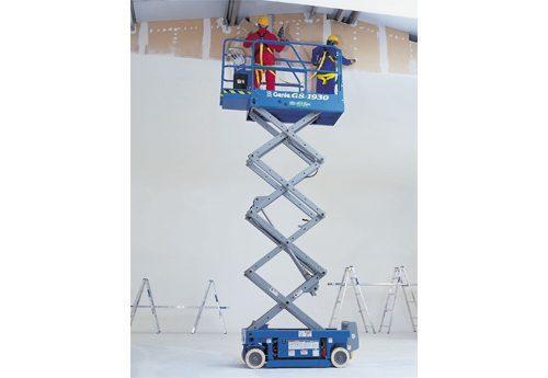 Compact Scissor Lift 7.8m