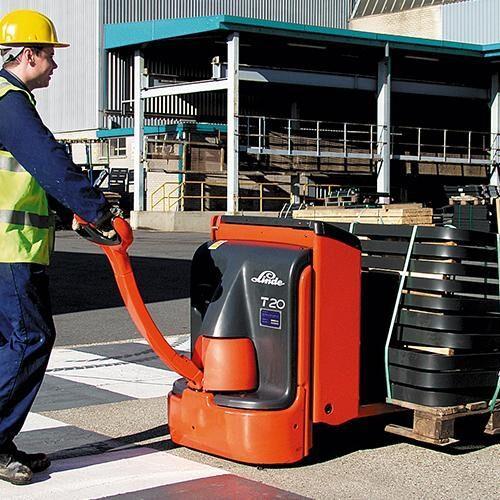 Powered Pallet Truck